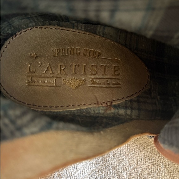 L'ATISTE Multicolor Floral Heeled Boots - Picture 3 of 4